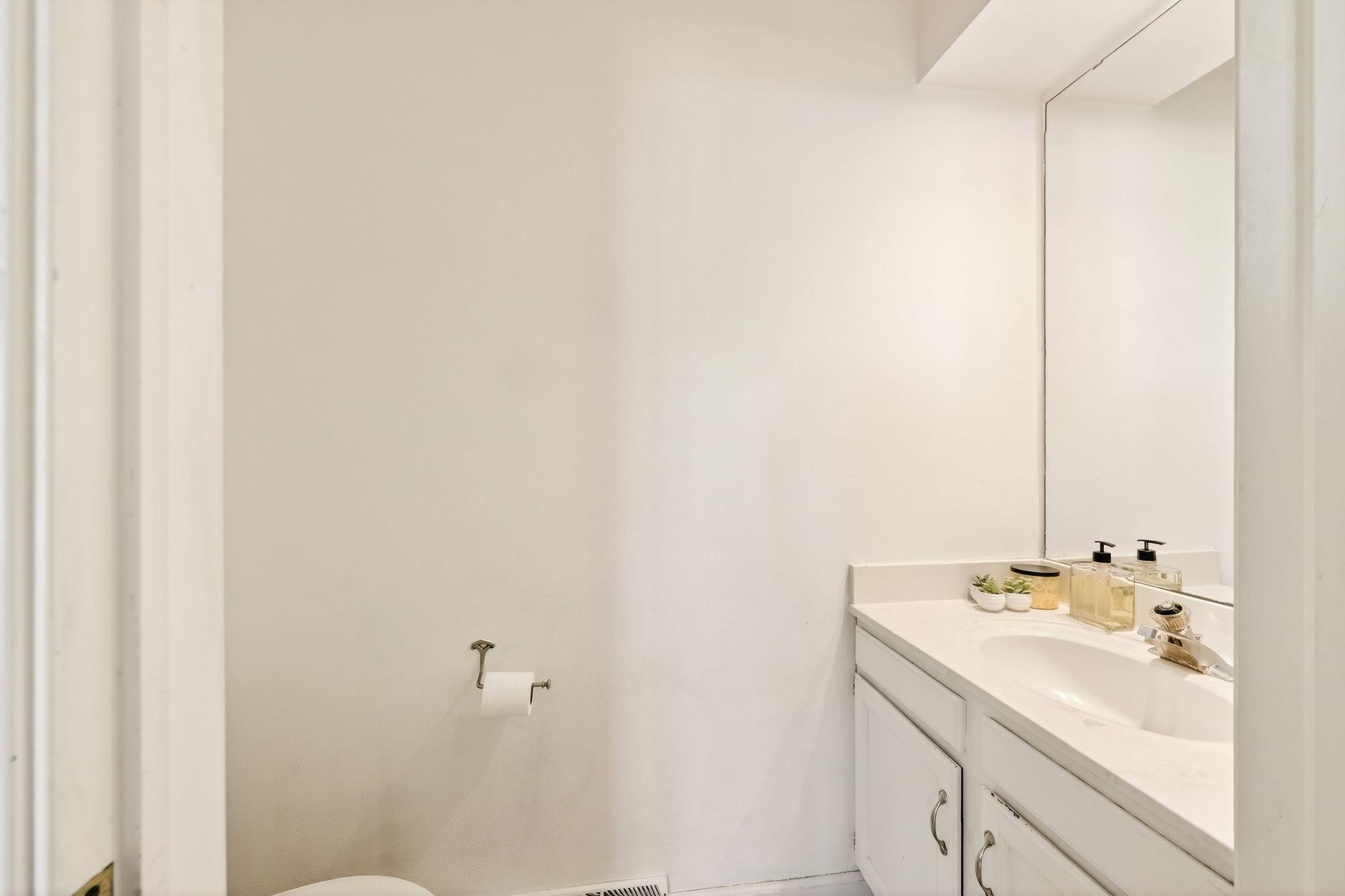 6955 Park Ridge Drive Madison, WI 53719 - Photo 17 of 54