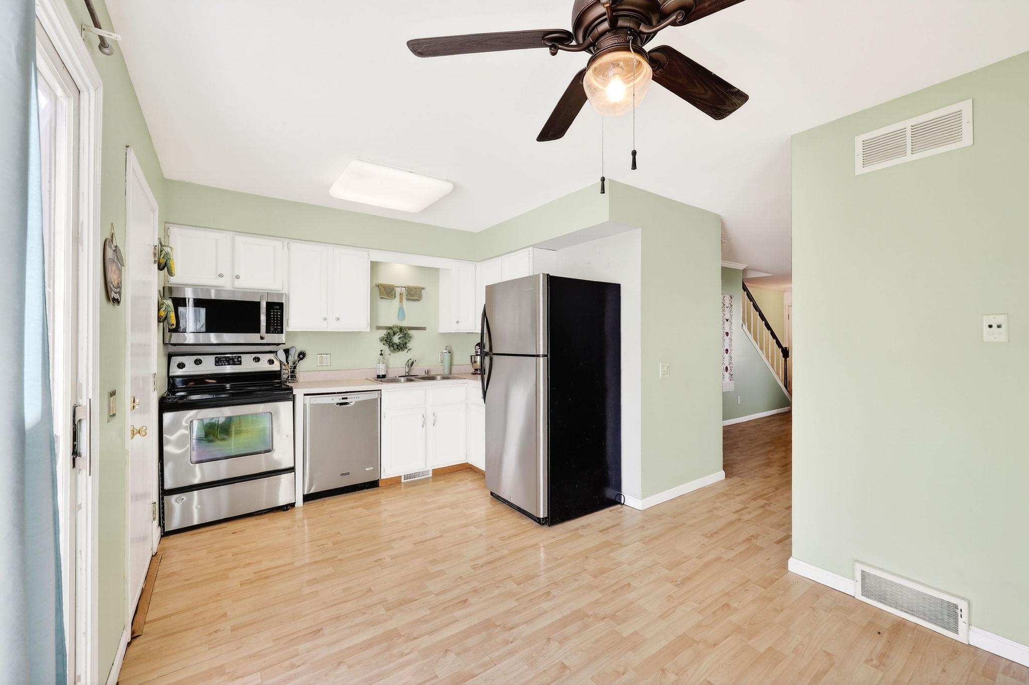 6955 Park Ridge Drive Madison, WI 53719 - Photo 10 of 54