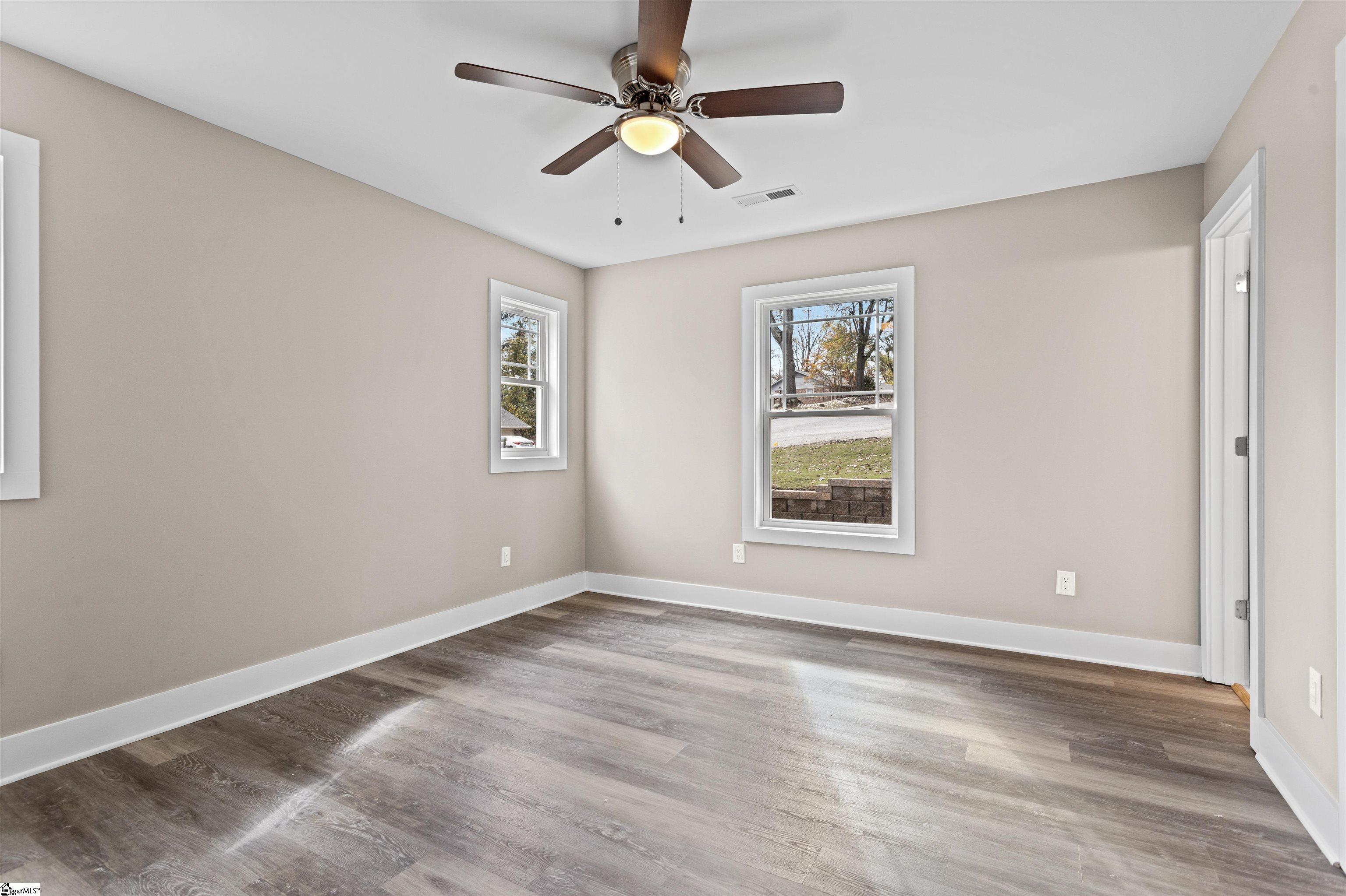 2 Hillbrook Road Taylors, SC 29687 - Photo 14 of 37