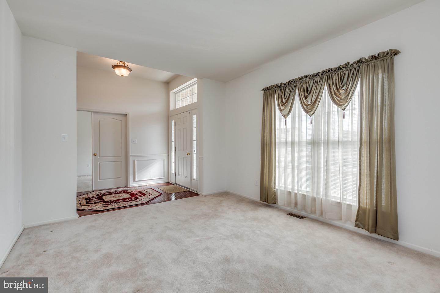 709 Rachael Drive Mickleton, NJ 08056 - Photo 7 of 42