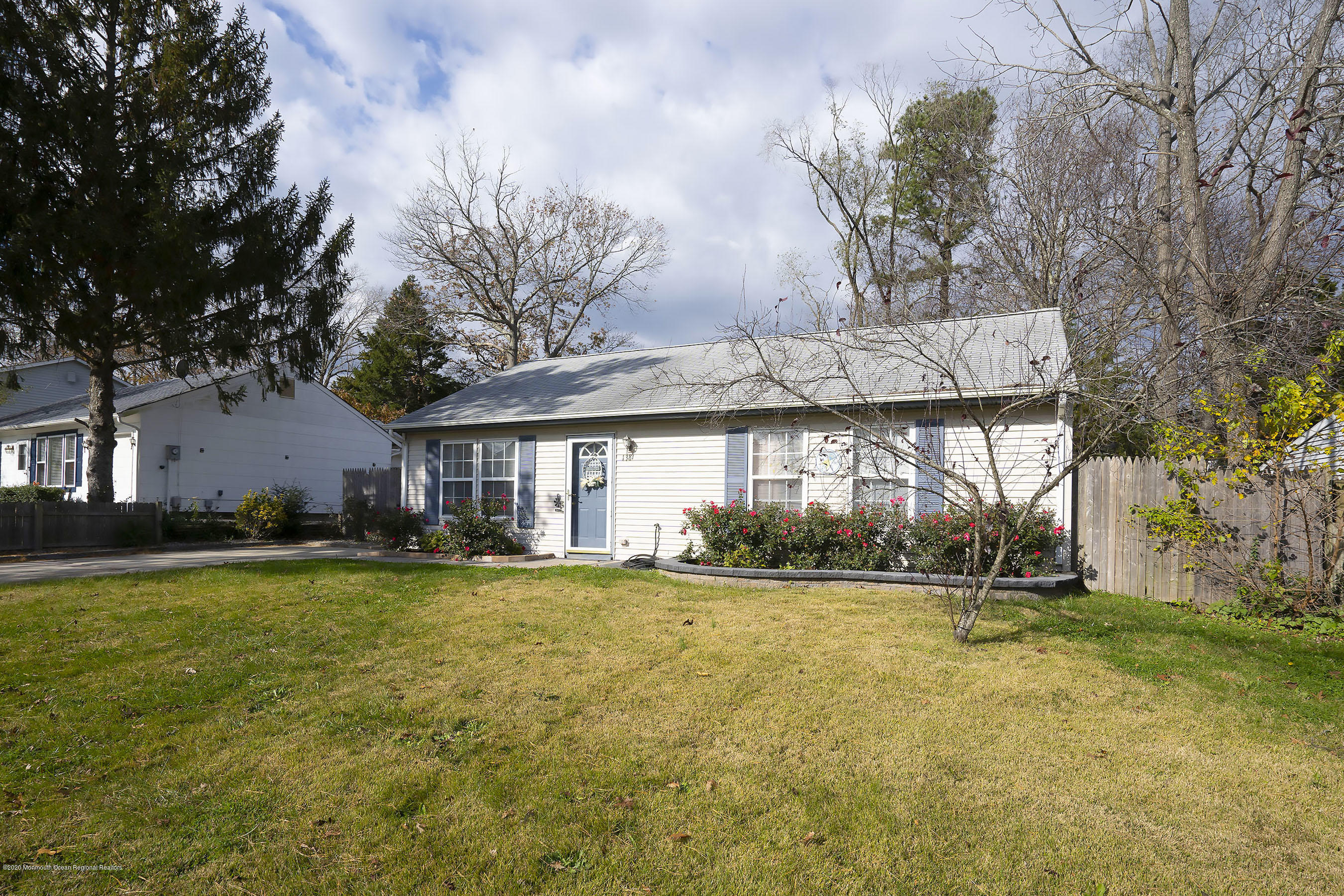 138 Village Drive Barnegat, NJ 08005 - Photo 1 of 24 1A FrontRight