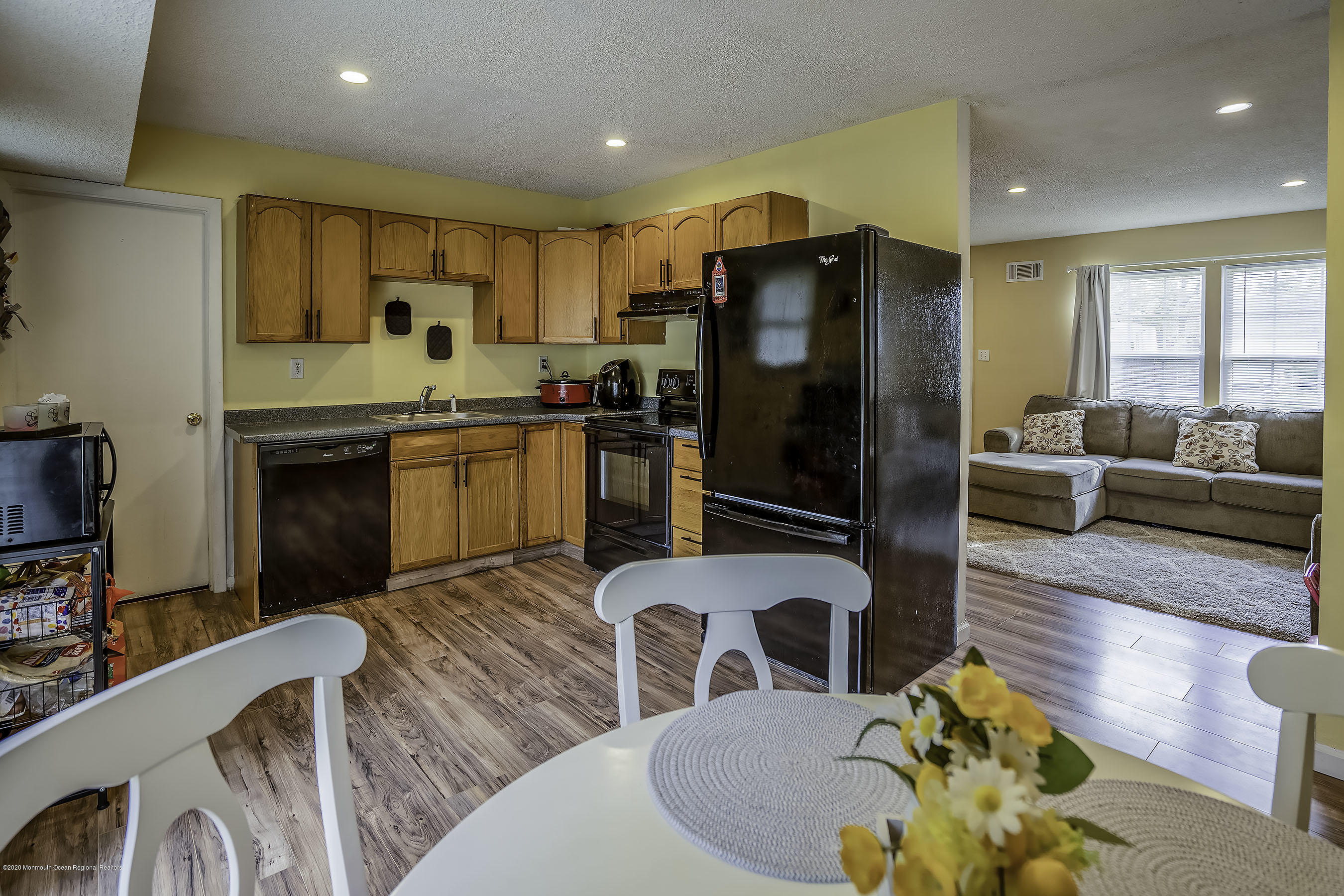 138 Village Drive Barnegat, NJ 08005 - Photo 10 of 24 1I Kitchen2