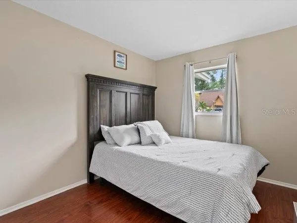 $3,350 | 2226 Fairfield Avenue, Sarasota, FL 34232