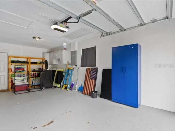$3,350 | 2226 Fairfield Avenue, Sarasota, FL 34232