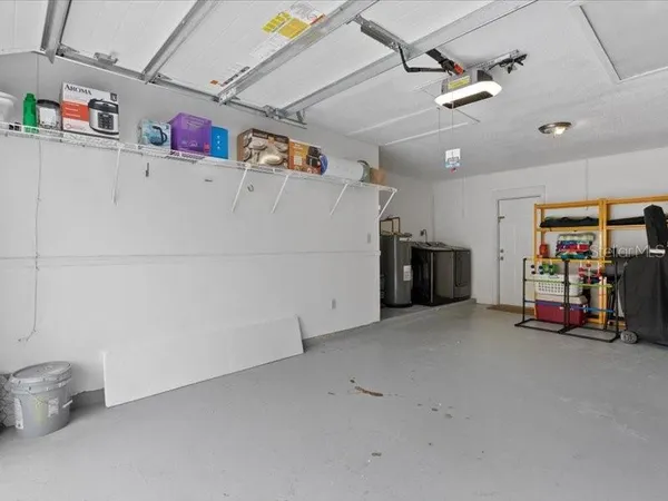 $3,350 | 2226 Fairfield Avenue, Sarasota, FL 34232