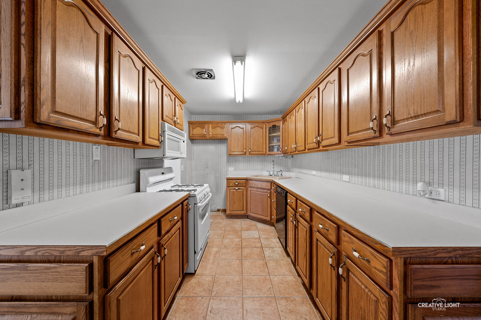 36 Woodridge Road Montgomery, IL 60538 - Photo 8 of 23