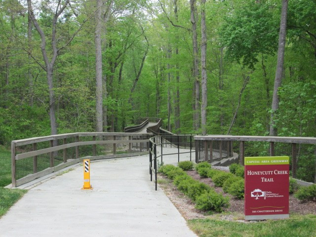 305 Medoc Lane Raleigh, NC 27615 - Photo 24 of 25 Walking Trails