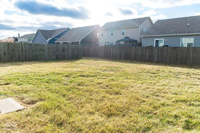 $305,000 | 2478 Cedarmill Drive, Franklin, IN 46131