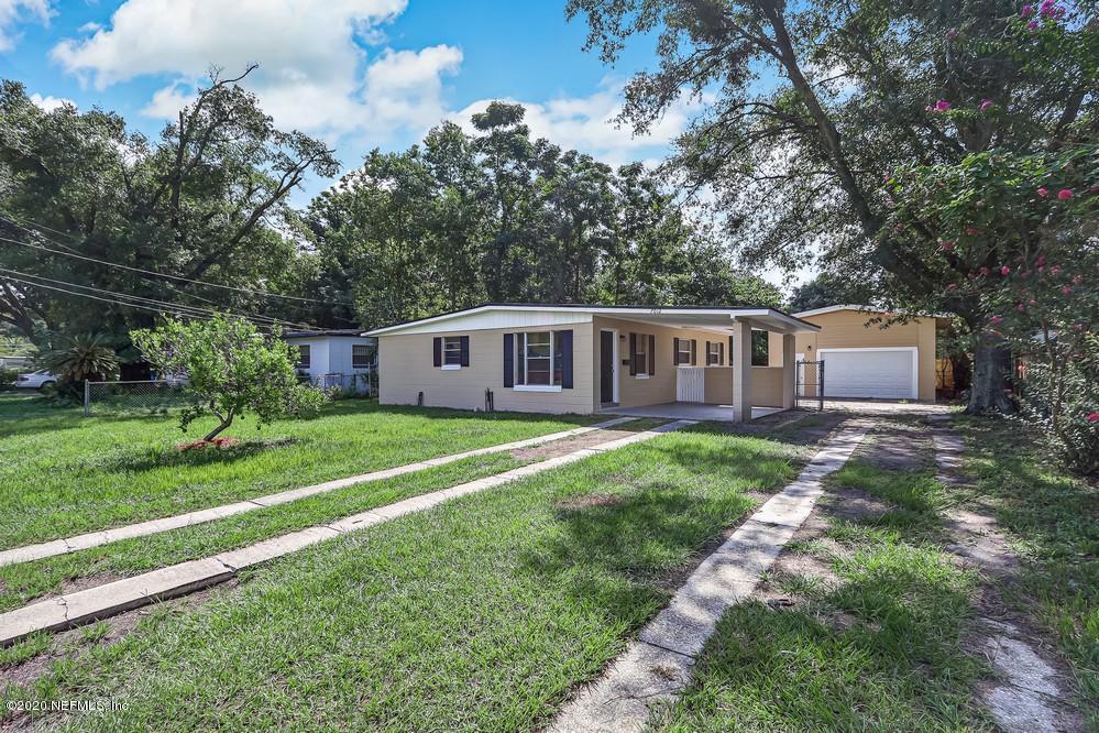 7012 Pellias Road Jacksonville, FL 32211 - Photo 1 of 23 Rave Home Staging Jacksonville (22) Web