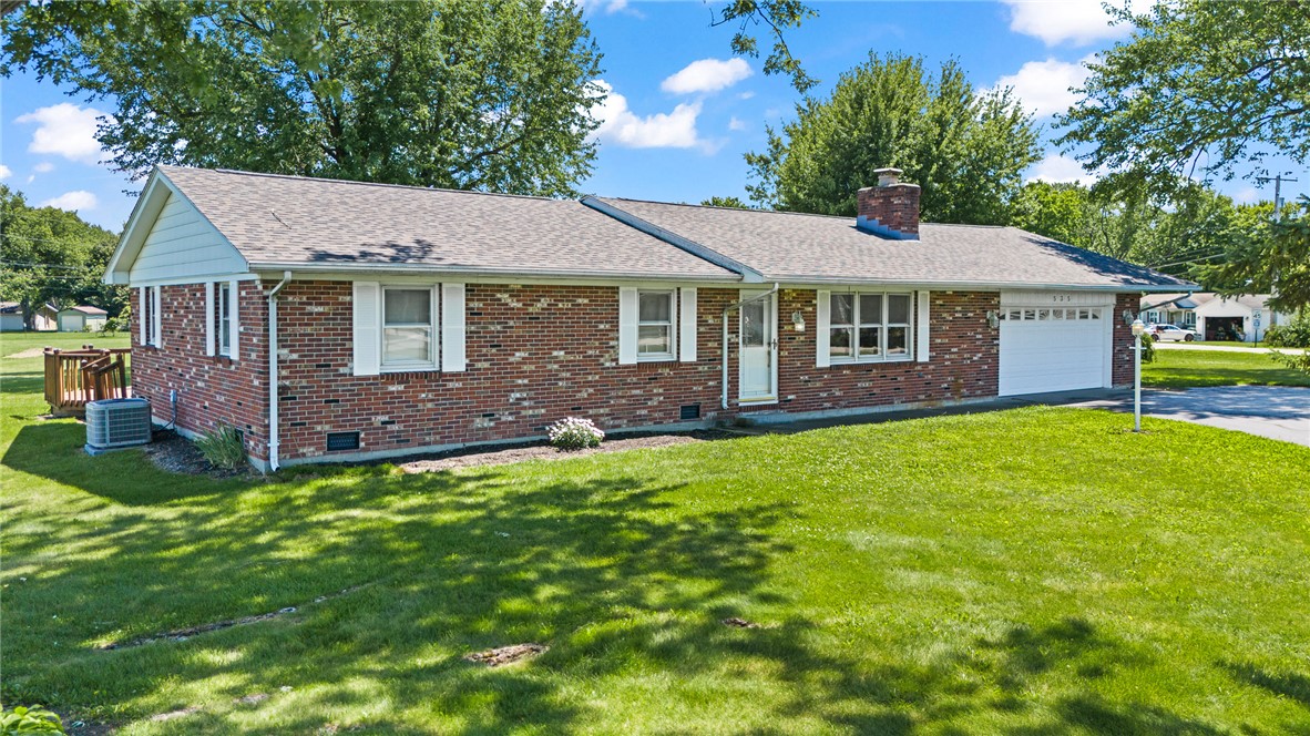 535 Barnhart Road Troy, OH 45373 - Photo 3 of 37
