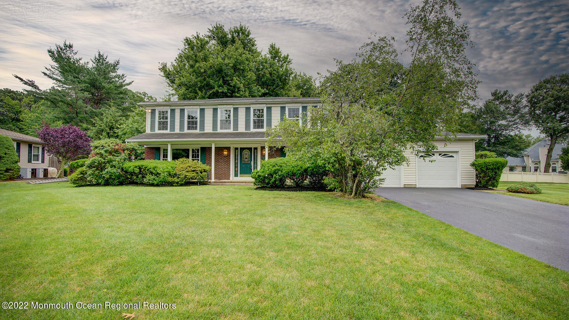 52 Bunker Hill Road Freehold, NJ 07728 - Photo 1 of 37 DSC09368And8more