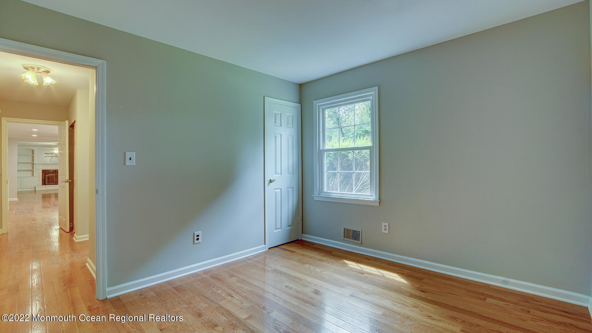 52 Bunker Hill Road Freehold, NJ 07728 - Photo 20 of 37 DSC09602And8more