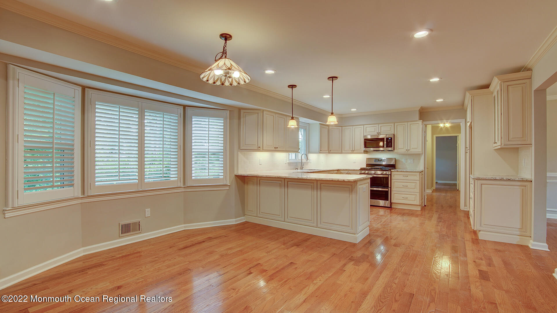52 Bunker Hill Road Freehold, NJ 07728 - Photo 8 of 37 DSC09539And8more
