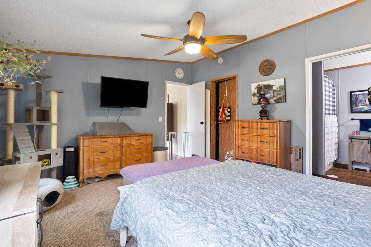 721 Clarendon Road Quincy, MI 49082 - Photo 11 of 22