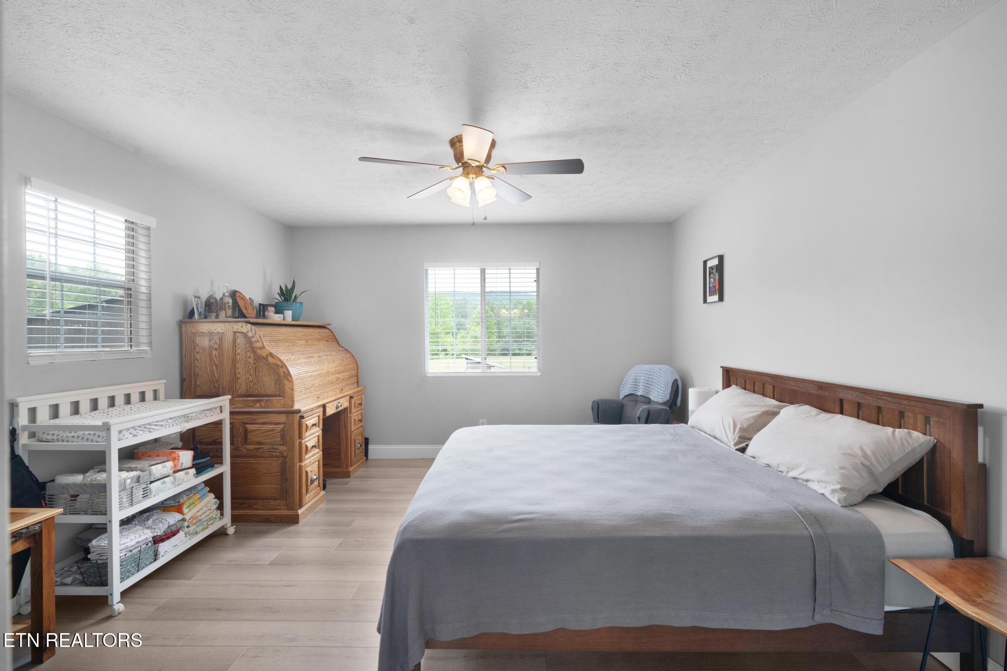 133 Mj Sheldon Road Harriman, TN 37748 - Photo 15 of 44 Master Bedroom Main Level