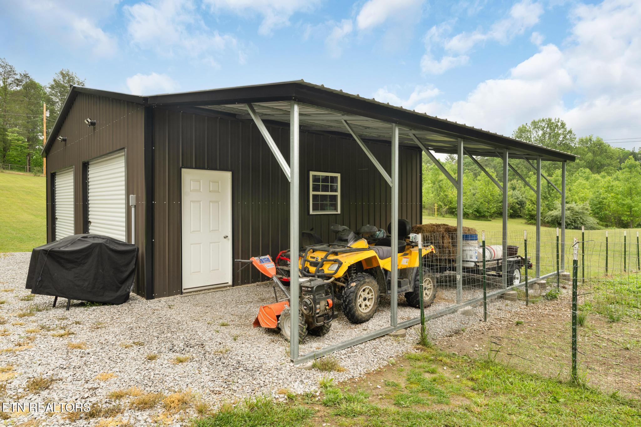 133 Mj Sheldon Road Harriman, TN 37748 - Photo 28 of 44 Carport on Detached Garage