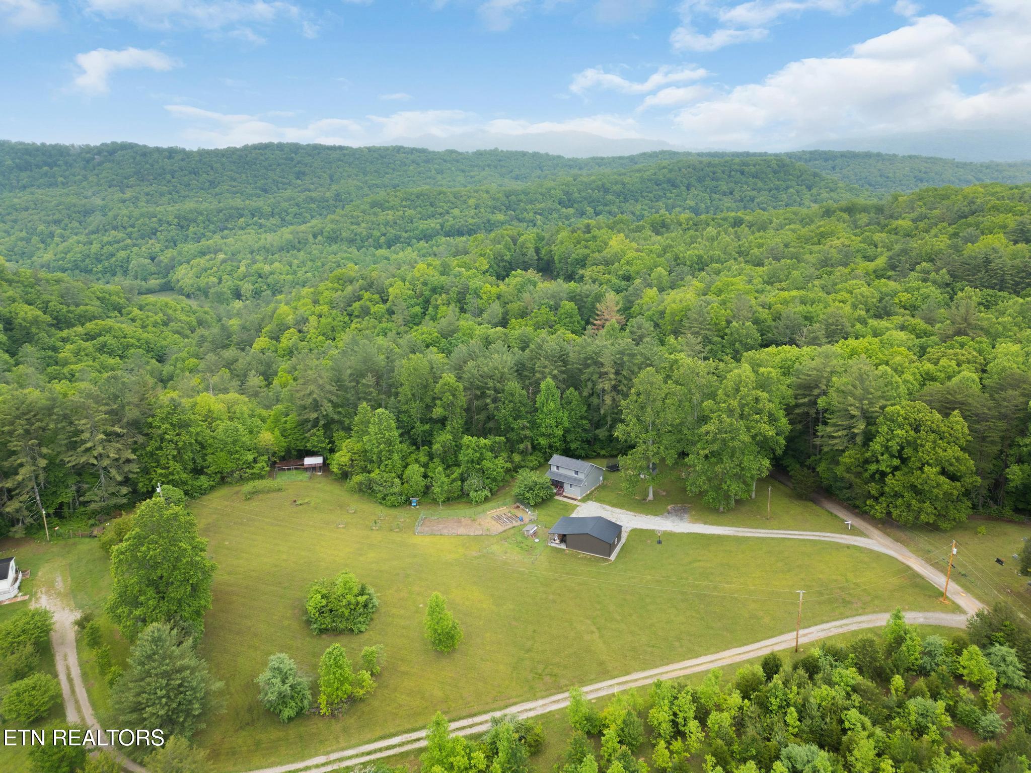 133 Mj Sheldon Road Harriman, TN 37748 - Photo 40 of 44 East TN Homestead