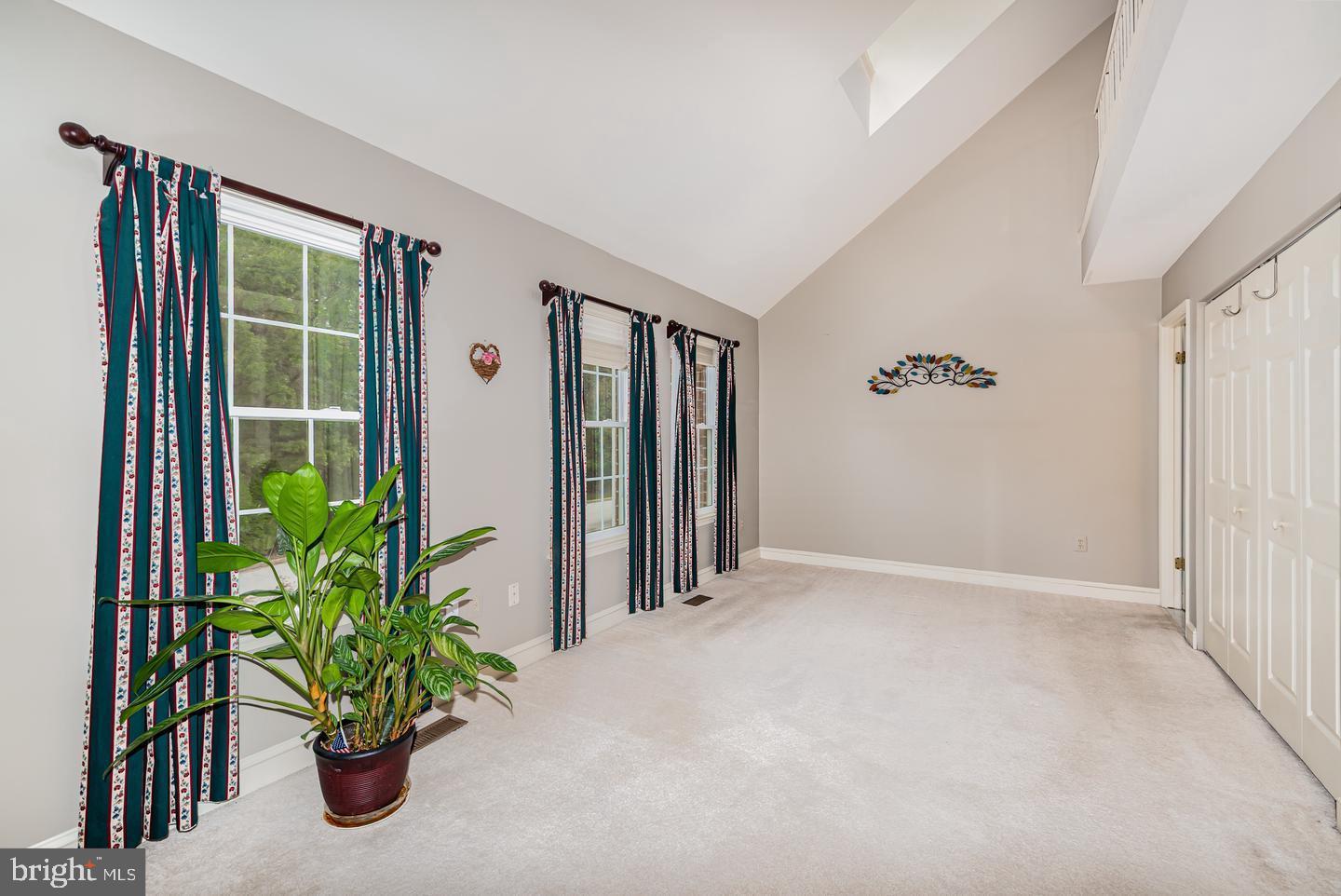 3954 Forest Valley Road Parkville, MD 21234 - Photo 13 of 29