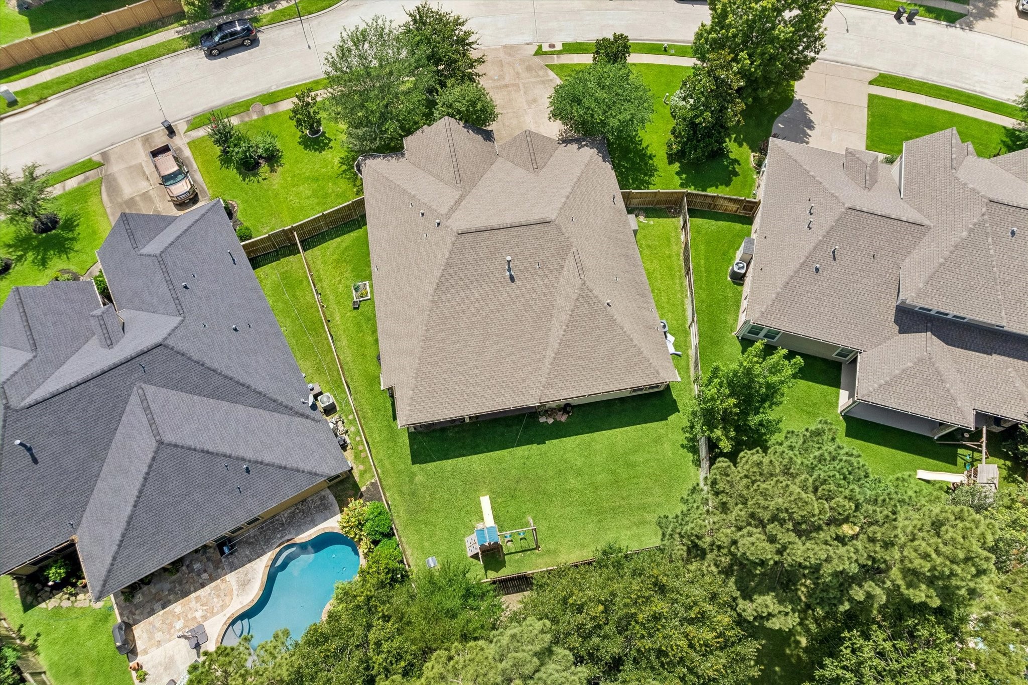 31306 Brighton Brook Lane Spring, TX 77386 - Photo 32 of 34 Expansive backyard with plenty of room for outdoor entertaining, play, pets, or a future pool.