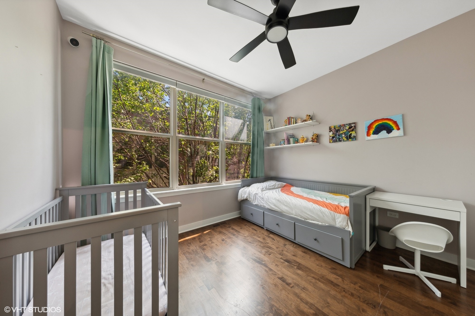 1244 West Monroe Street, Unit 6 Chicago, IL 60607 - Photo 11 of 21 a bedroom with furniture and a window