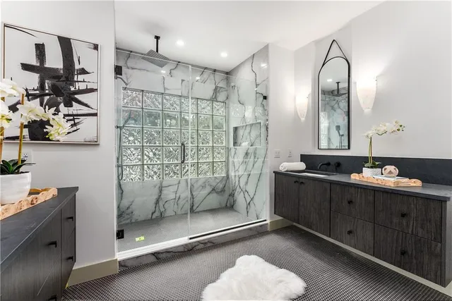 $5,900 | 335 Eureka Drive Northeast, Atlanta, GA 30305