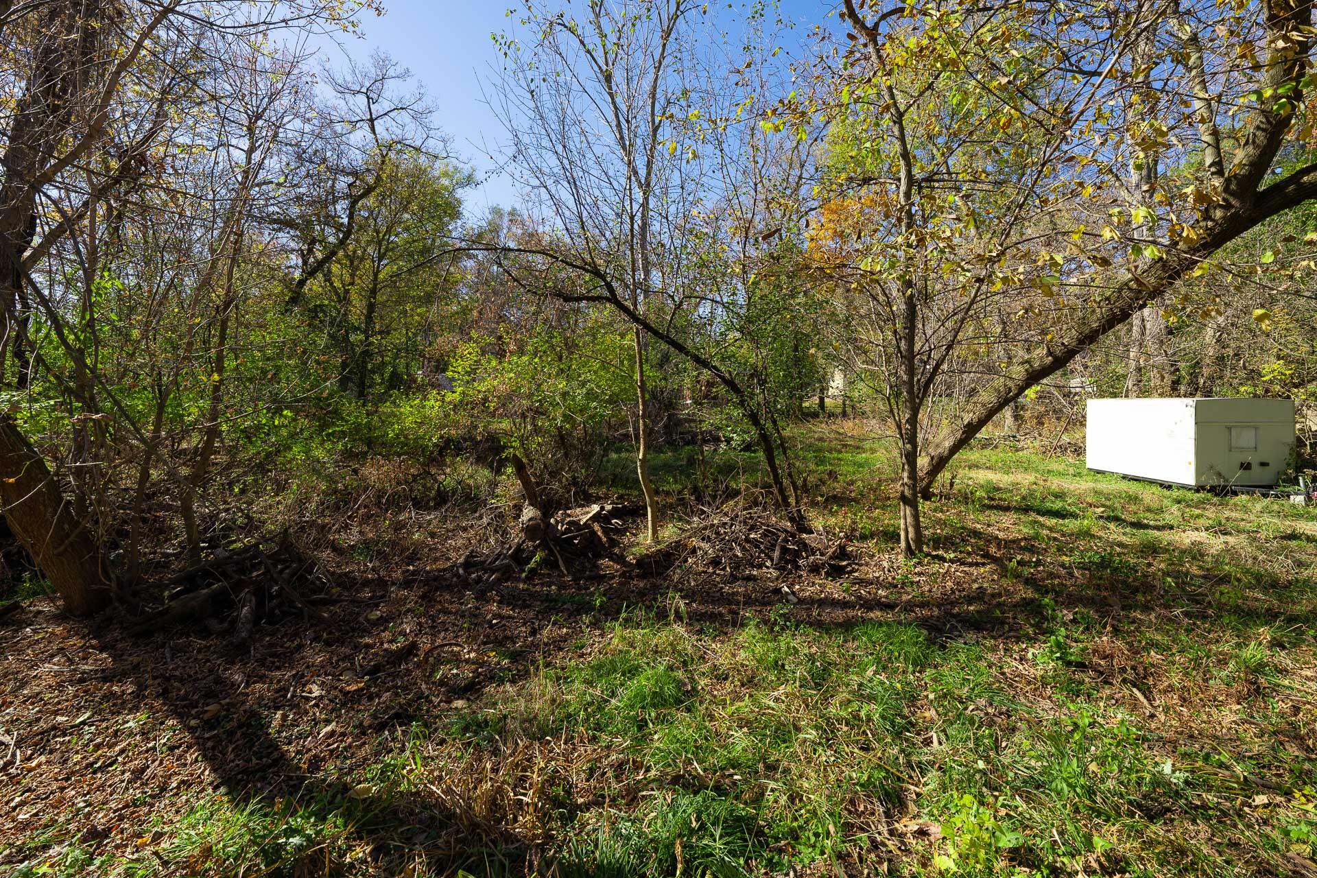 Lt0 Robin Road Geneva, WI 53147 - Photo 6 of 14 Storage Trailer Included