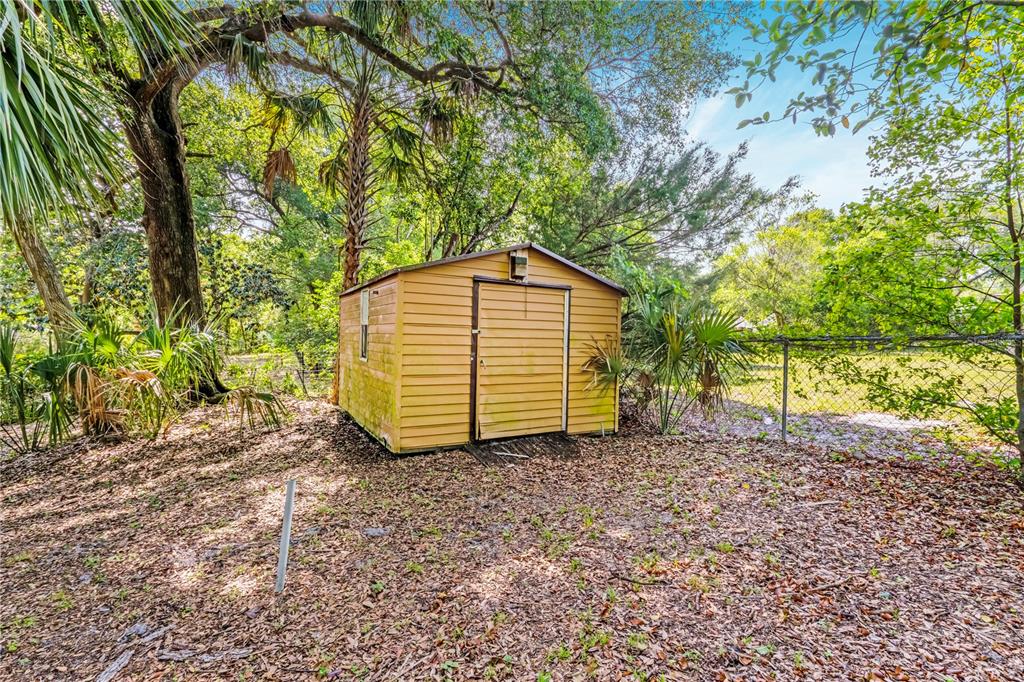 133 Colomba Road DeBary, FL 32713 - Photo 16 of 19