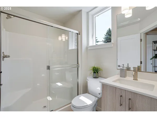 $339,900 | 15147 East Burnside Street, Portland, OR 97230