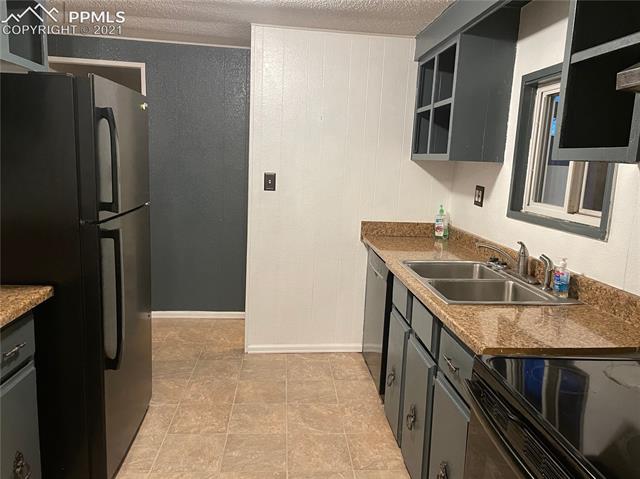 12680 Smith Road Peyton, CO 80831 - Photo 13 of 16 Gallery Image 13