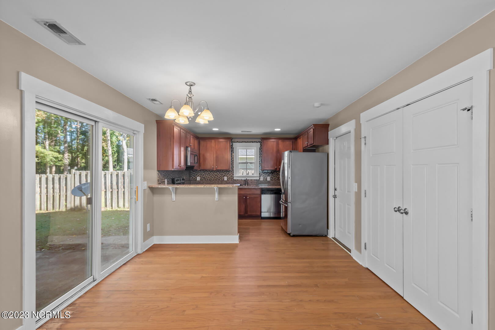 1122 Pickett Road Jacksonville, NC 28540 - Photo 12 of 35 8 (3)