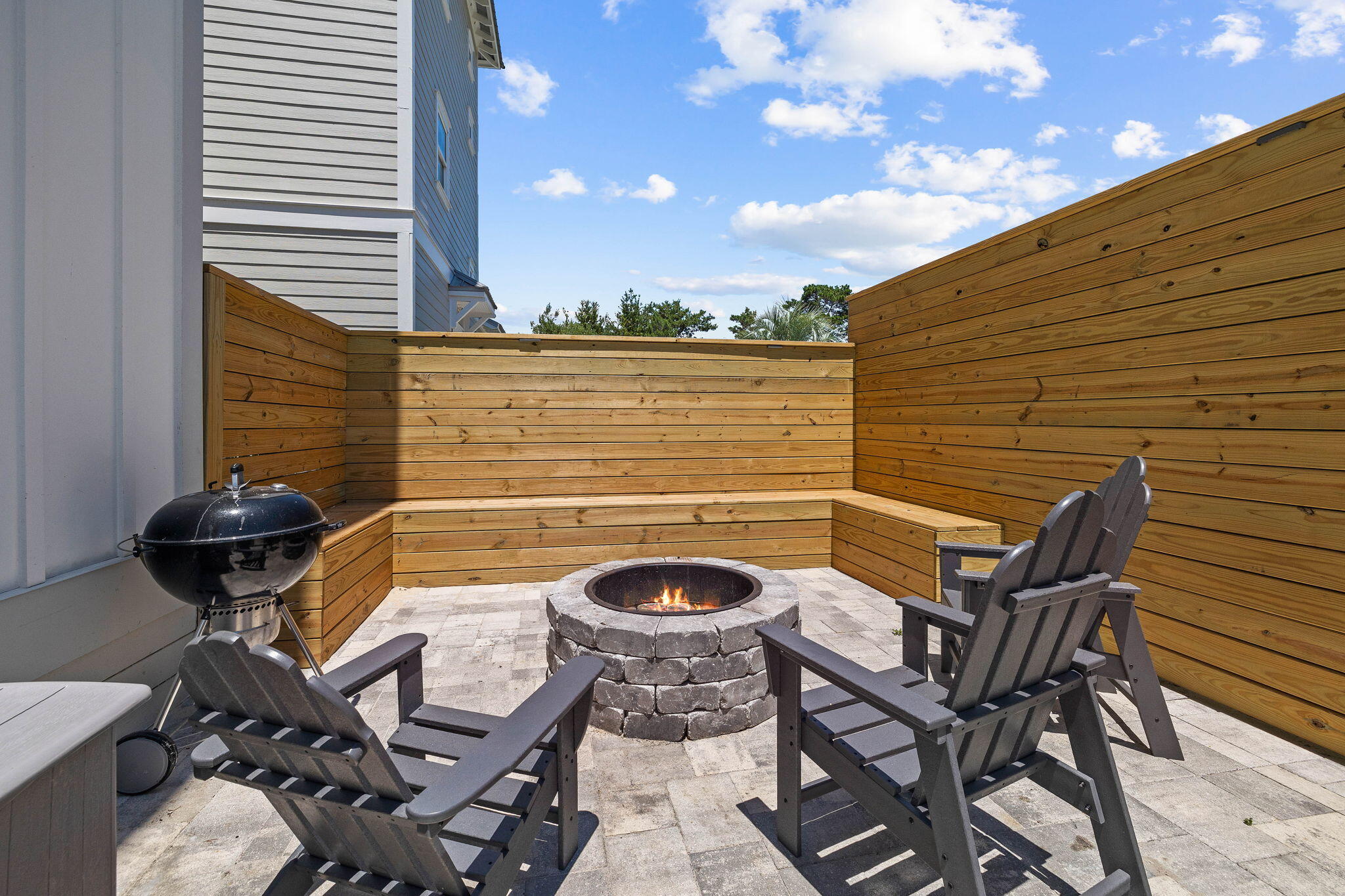 44 Abbey Road Santa Rosa Beach, FL 32459 - Photo 46 of 52 a balcony with table and chairs