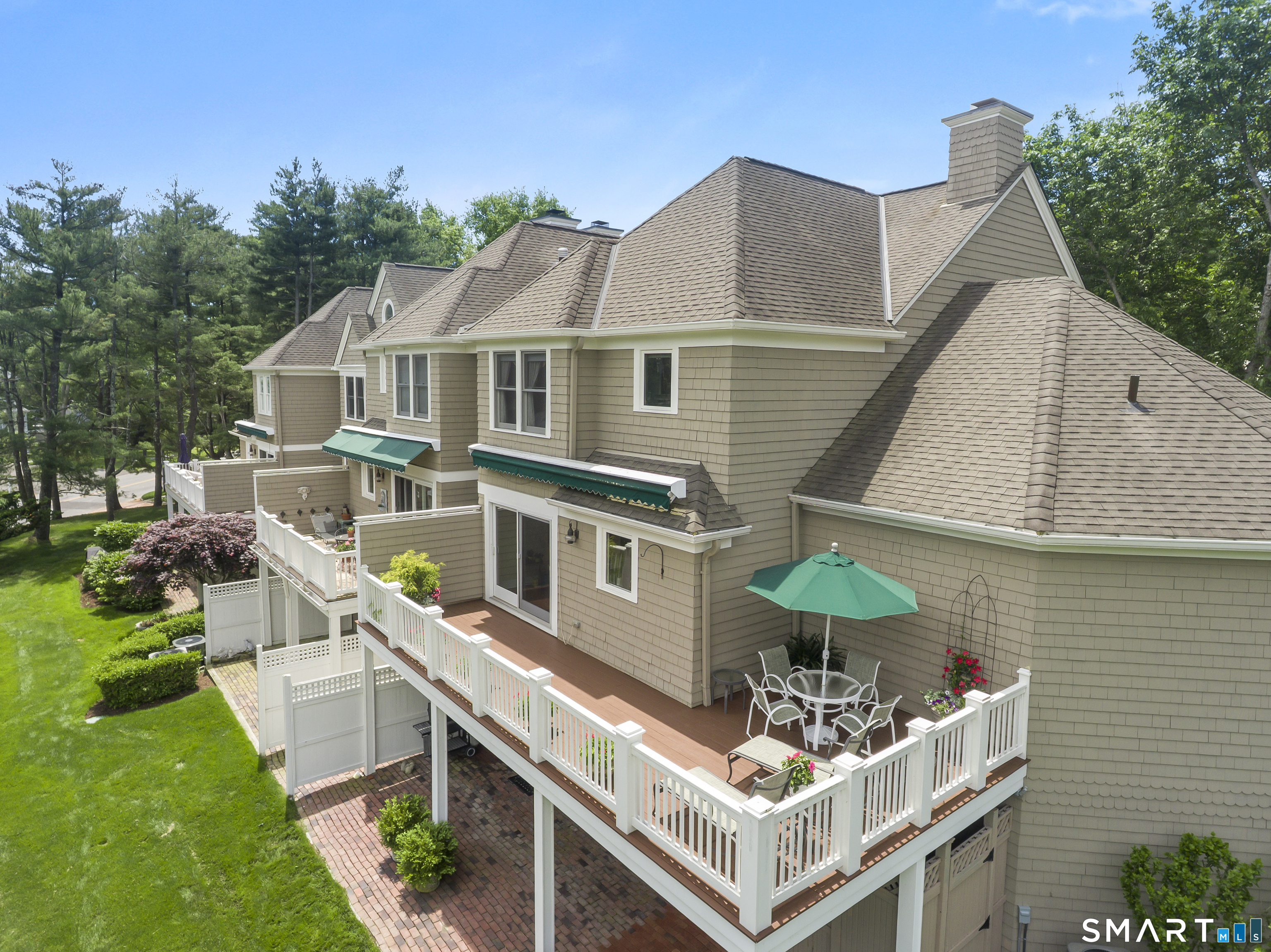 936 South Pine Creek Road Fairfield, CT 06824 - Photo 36 of 39