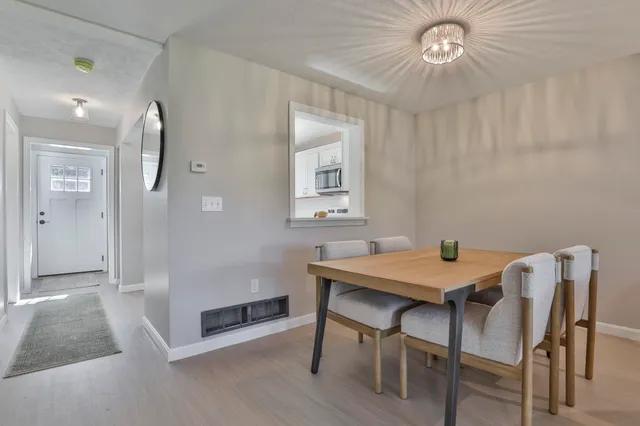 $450,000 | 6 Veterans Road, Unit 15, Amherst, NH 03031