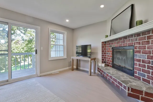 $450,000 | 6 Veterans Road, Unit 15, Amherst, NH 03031