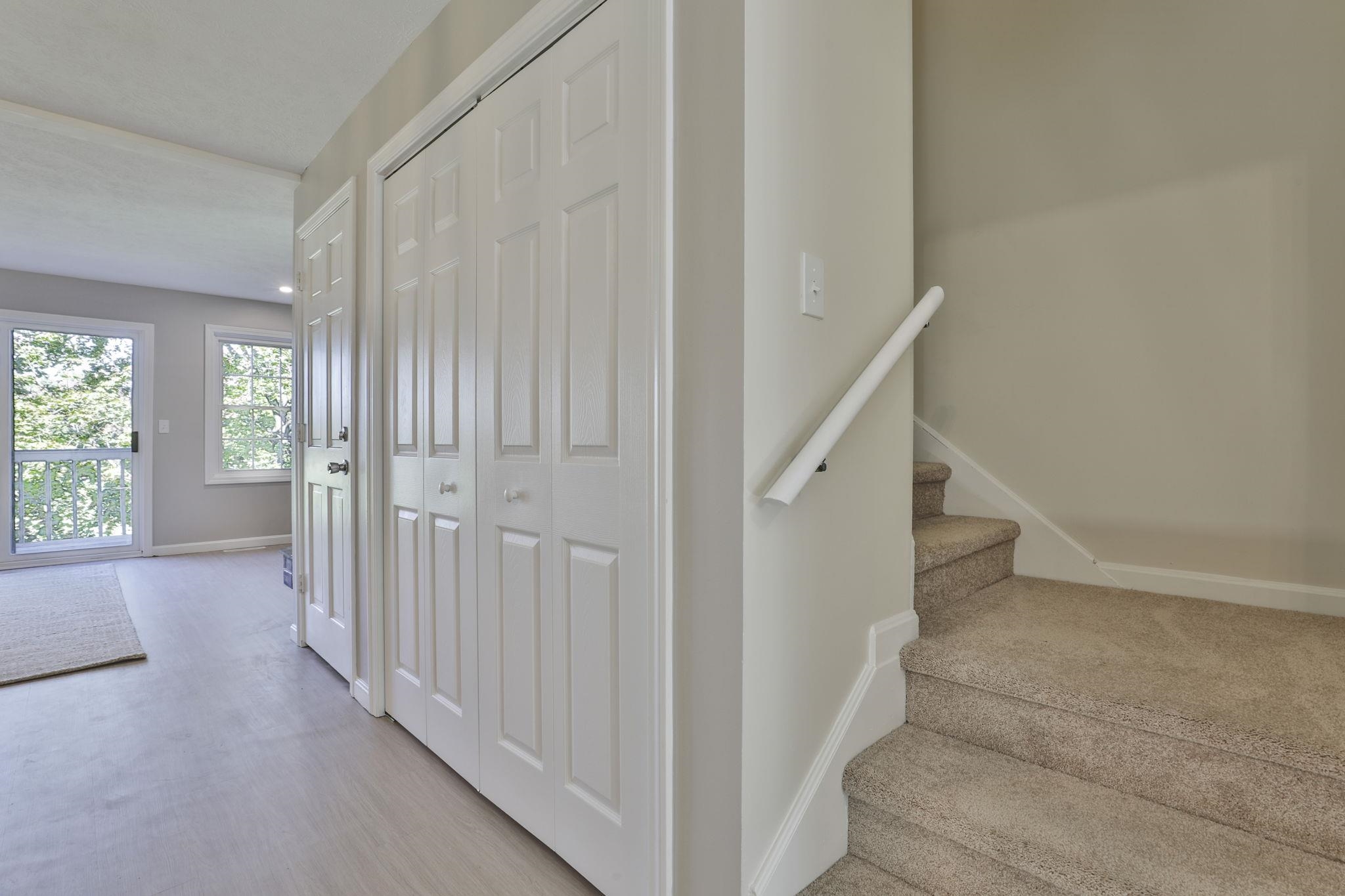 6 Veterans Road, Unit 15 Amherst, NH 03031 - Photo 22 of 36