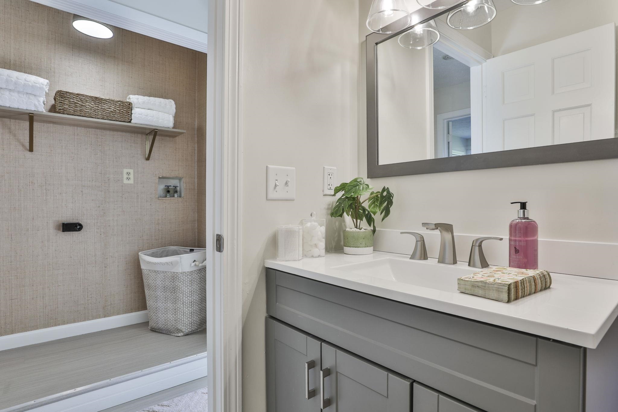 6 Veterans Road, Unit 15 Amherst, NH 03031 - Photo 28 of 36