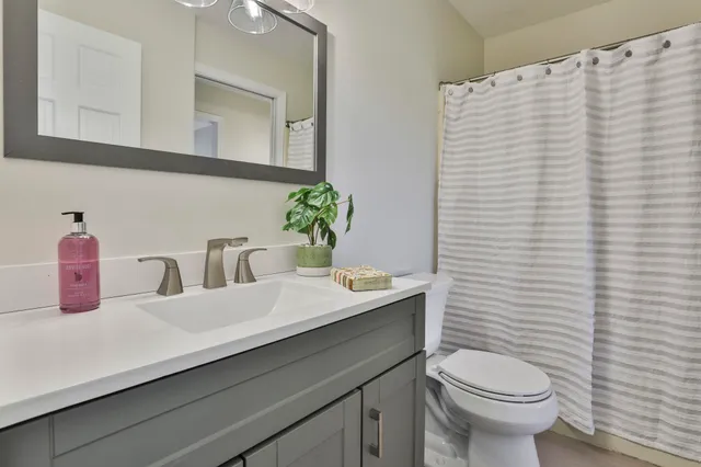 $450,000 | 6 Veterans Road, Unit 15, Amherst, NH 03031