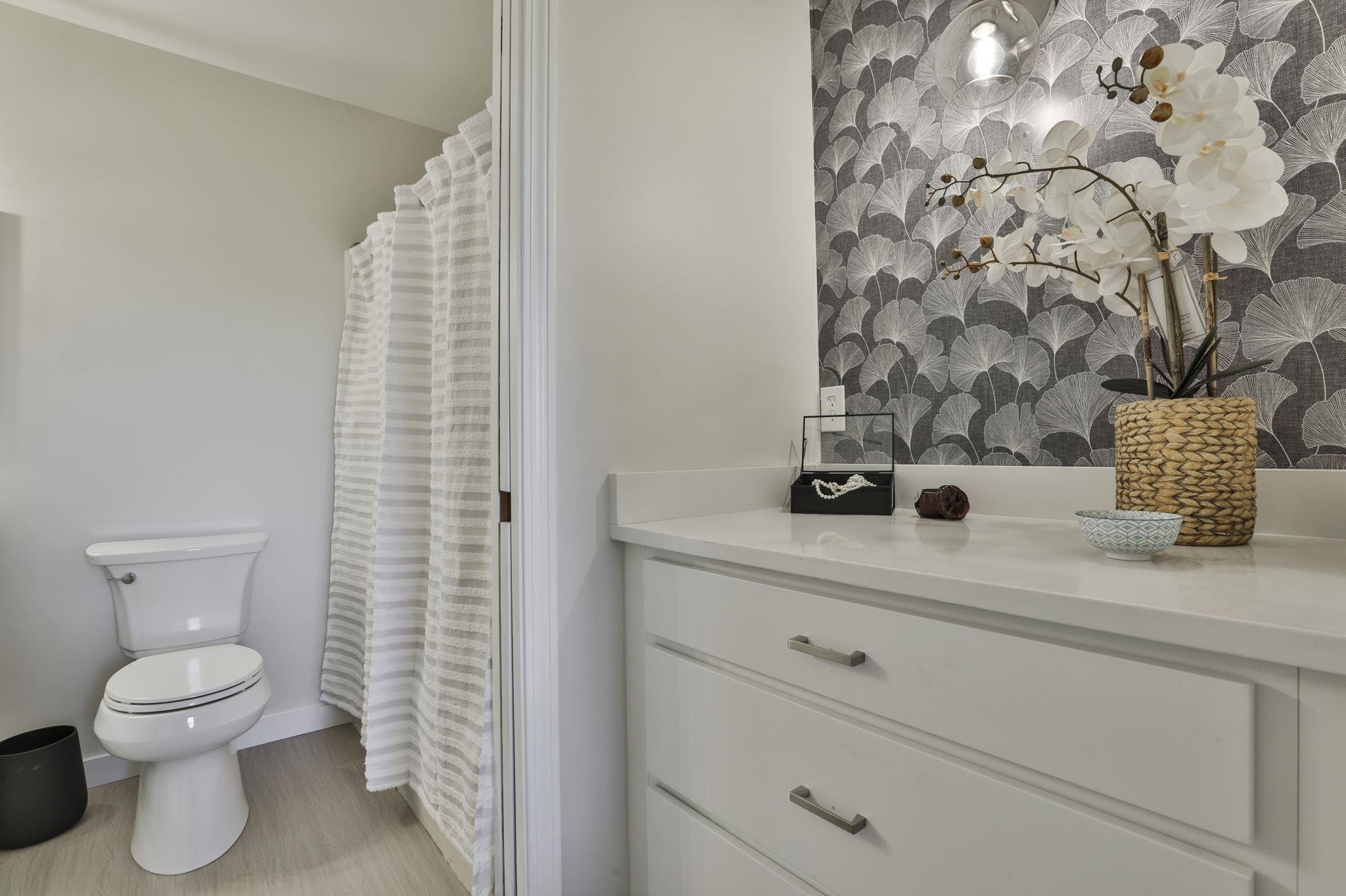 6 Veterans Road, Unit 15 Amherst, NH 03031 - Photo 30 of 36