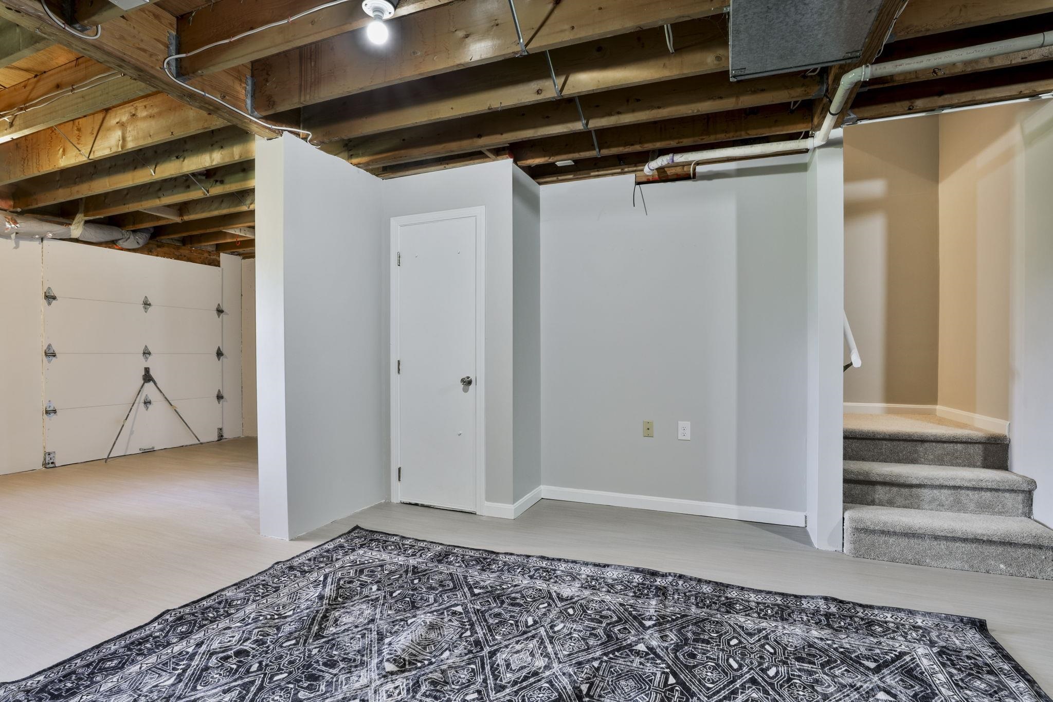 6 Veterans Road, Unit 15 Amherst, NH 03031 - Photo 35 of 36