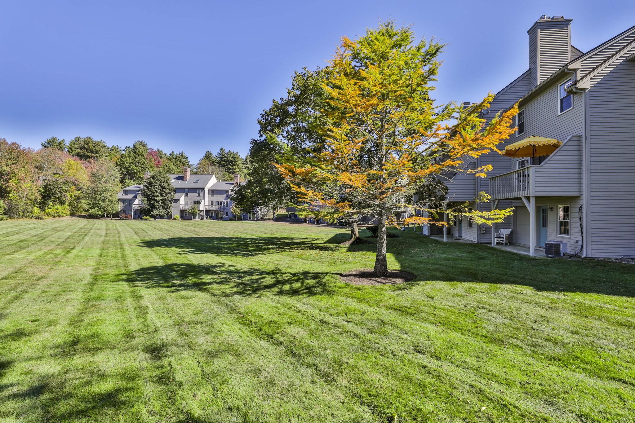 6 Veterans Road, Unit 15 Amherst, NH 03031 - Photo 5 of 36