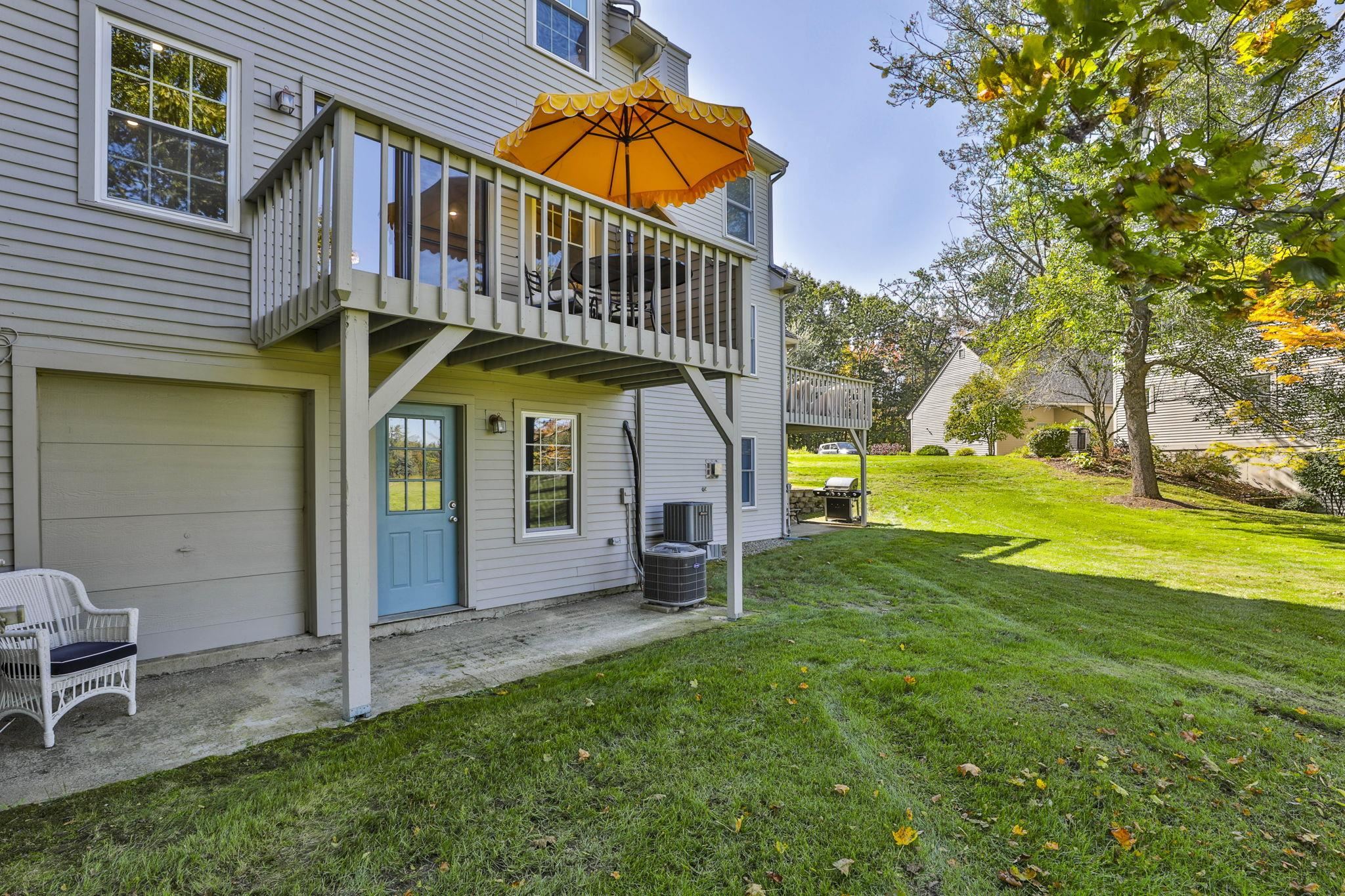 6 Veterans Road, Unit 15 Amherst, NH 03031 - Photo 8 of 36