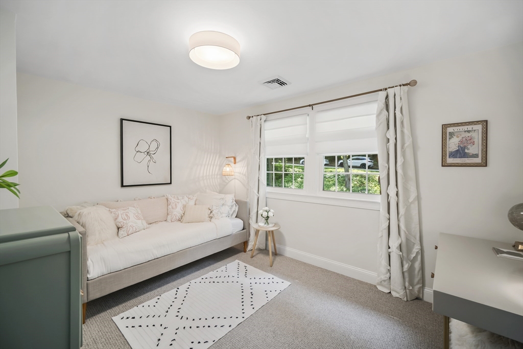8 Bantry Road Southborough, MA 01772 - Photo 32 of 40 Gallery Image 32
