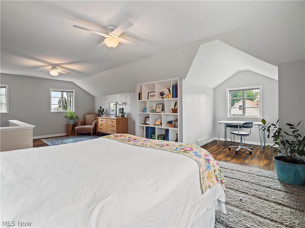 1430 Bunts Road Lakewood, OH 44107 - Photo 21 of 28