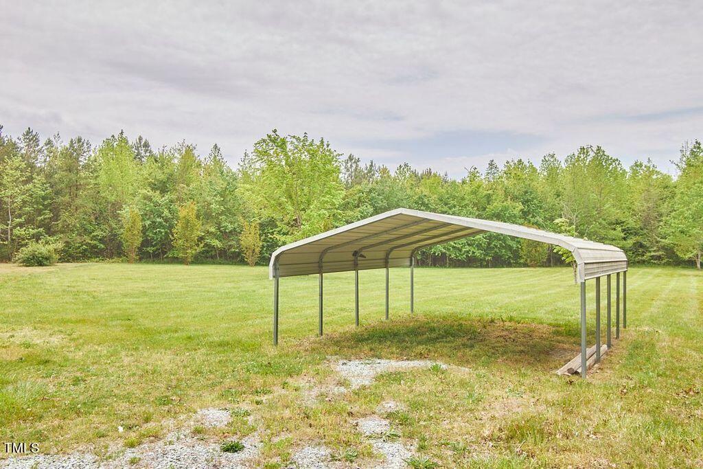 211 Thomas Humphries Road Roxboro, NC 27574 - Photo 5 of 27 T7dKth4X
