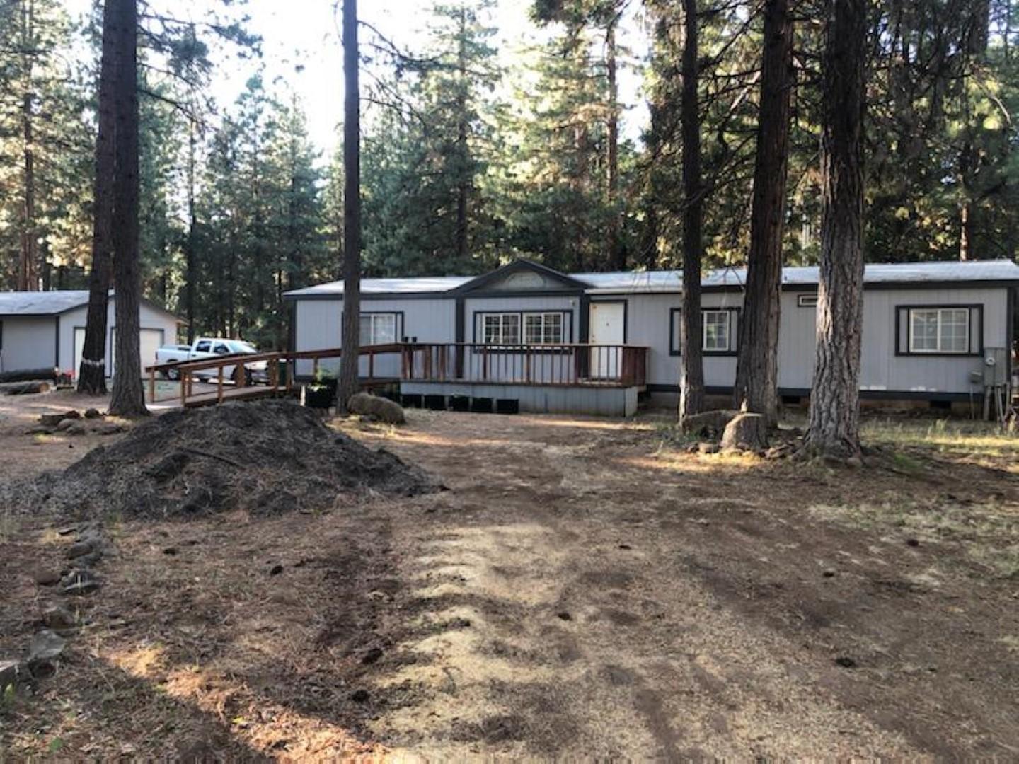 17925 Freight Rd Lane Klamath Falls, OR 97601 - Photo 2 of 17 IMG959838