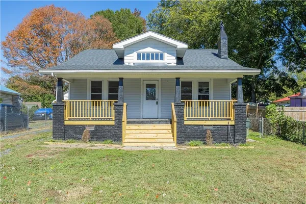 $1,690 | 812 Ashdol Street, Asheboro, NC 27203