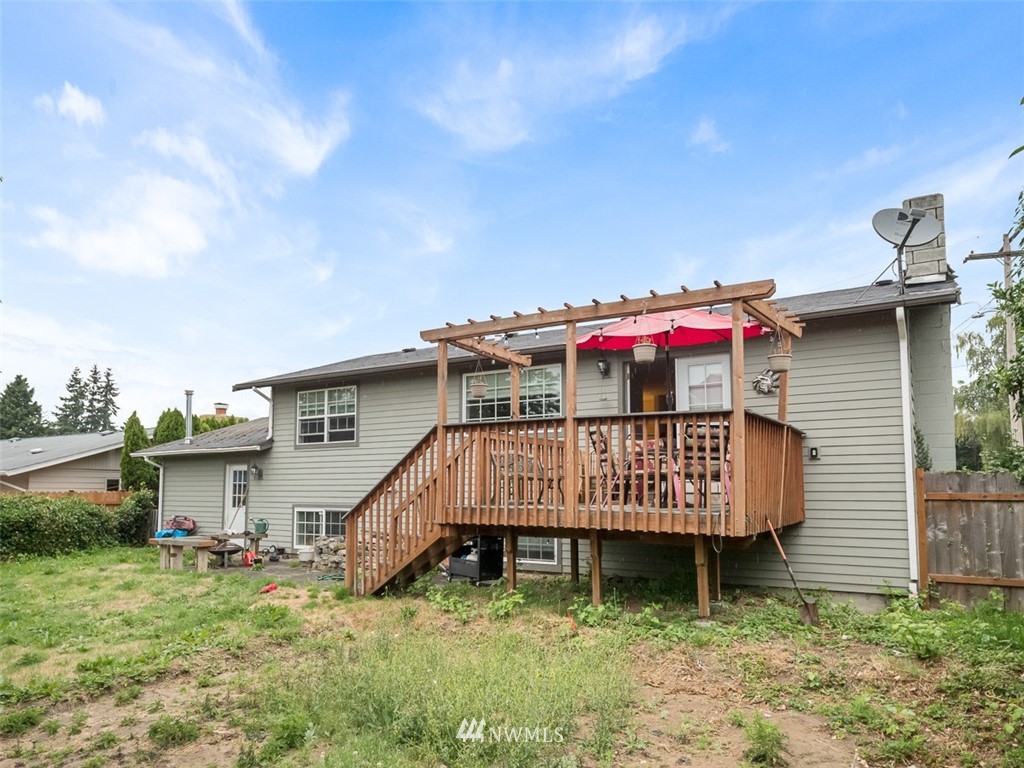 1013 Redmond Avenue Northeast Renton, WA 98056 - Photo 22 of 23
