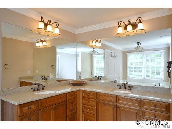 38 Franklin Farm Road Fletcher, NC 28732 - Photo 13 of 24 Gallery Image 13