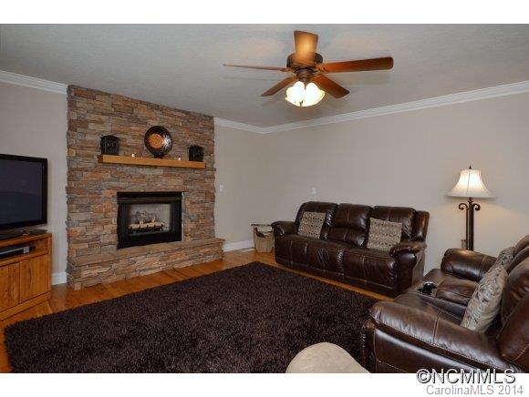 38 Franklin Farm Road Fletcher, NC 28732 - Photo 15 of 24 Gallery Image 15
