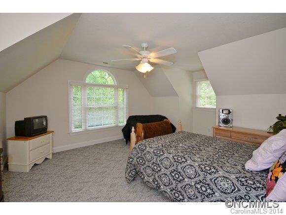 38 Franklin Farm Road Fletcher, NC 28732 - Photo 18 of 24 Gallery Image 18